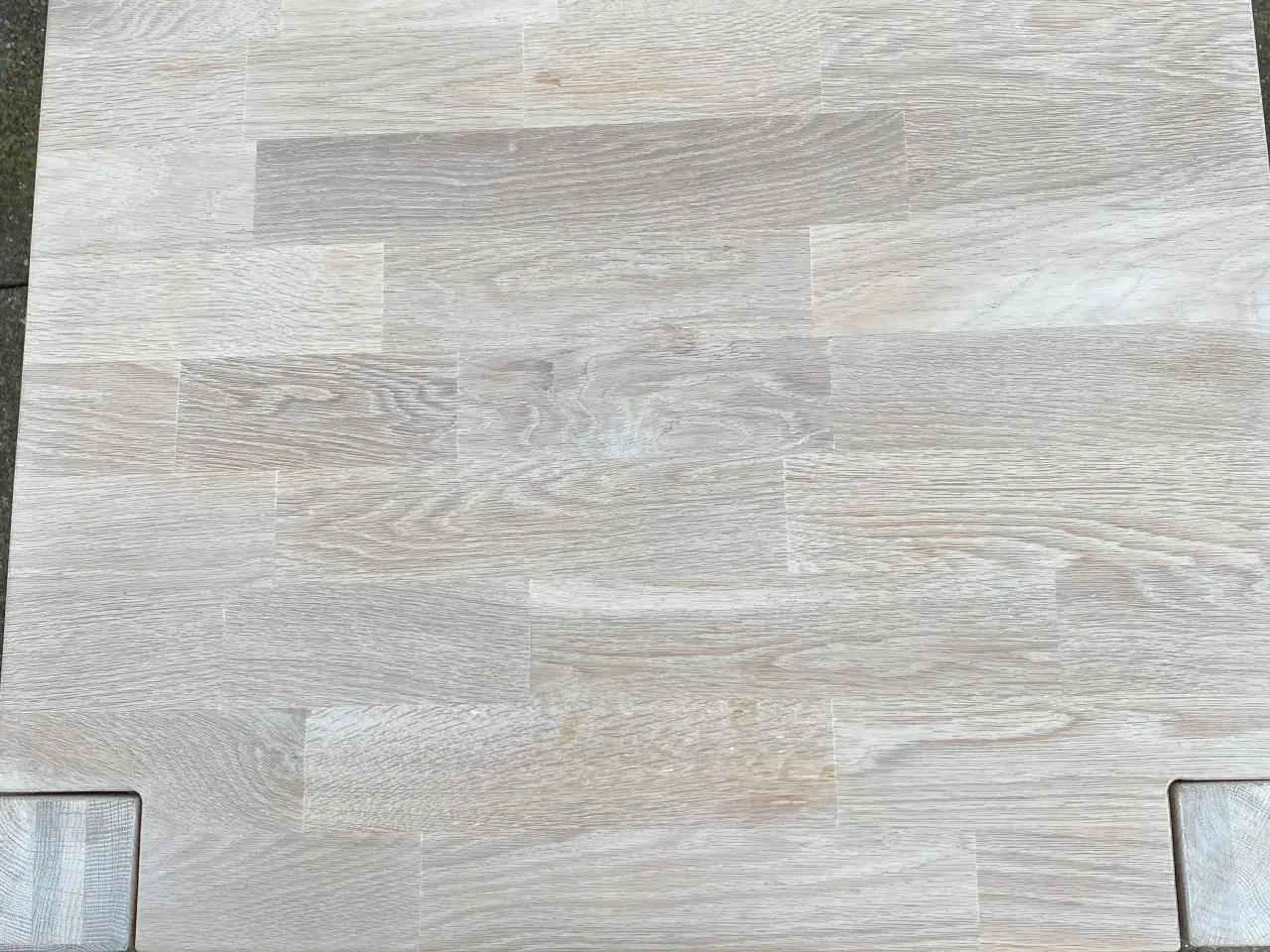 Billede 2 - Sofabord i massiv træ