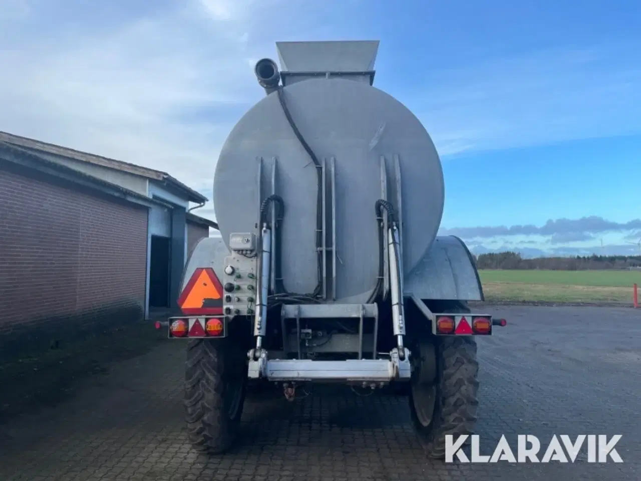 Billede 3 - Gyllevogn Harsø 20 ton specialdesignet med svanehals