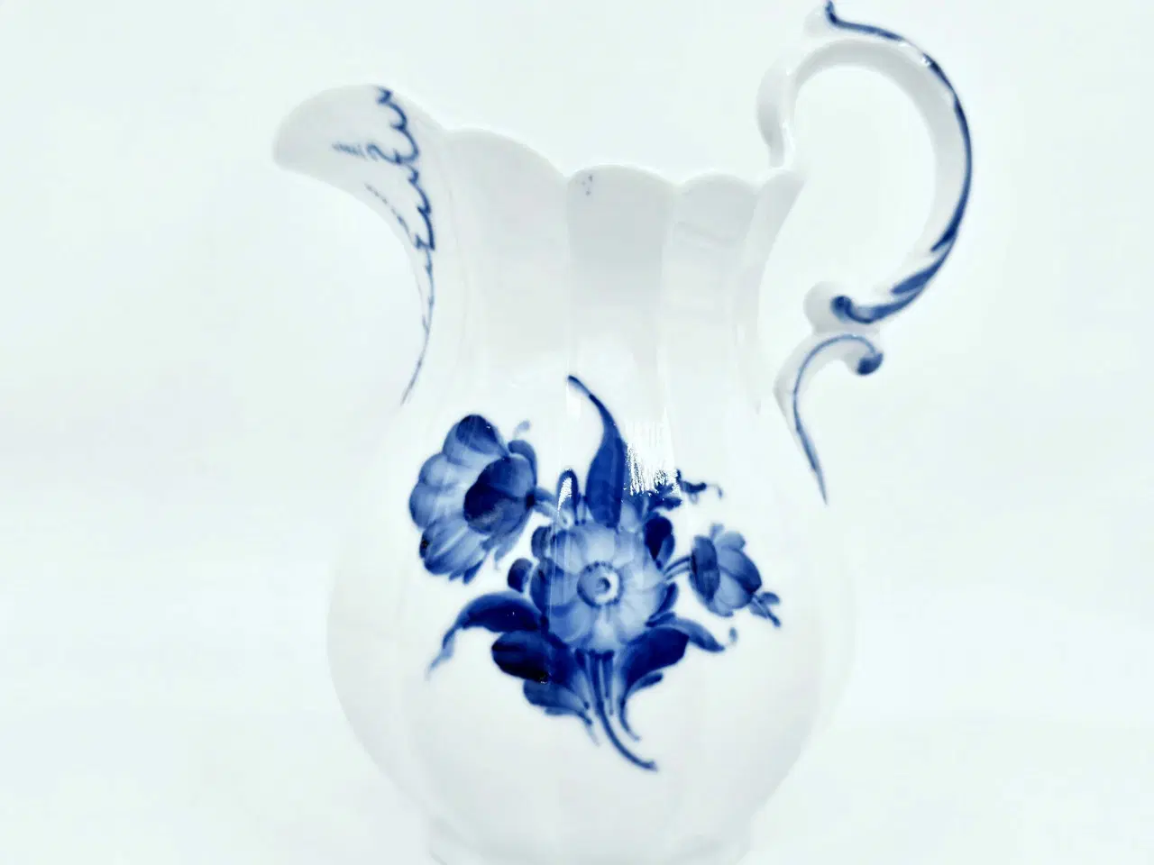 Billede 5 - Blå Blomst Kantet Stor kande Porcelæn 