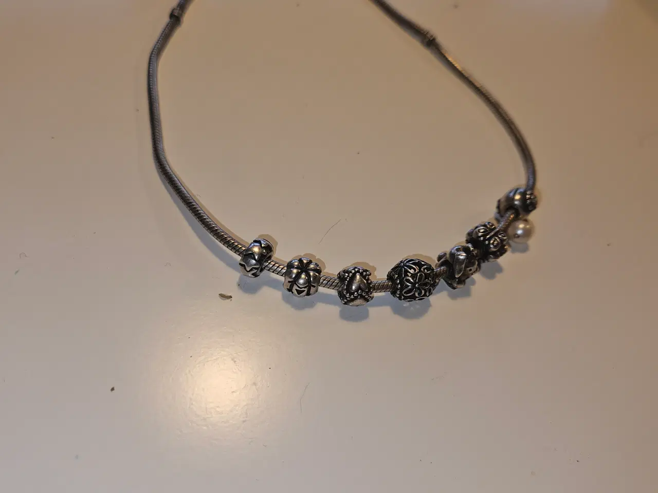 Billede 4 - Pandora Snake Sølv halskæde med 7 charms