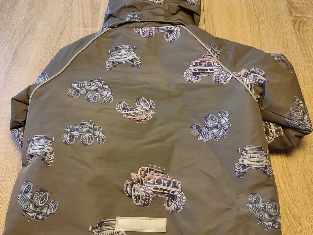 Billede 3 - Vinterjakke med Monster Trucks