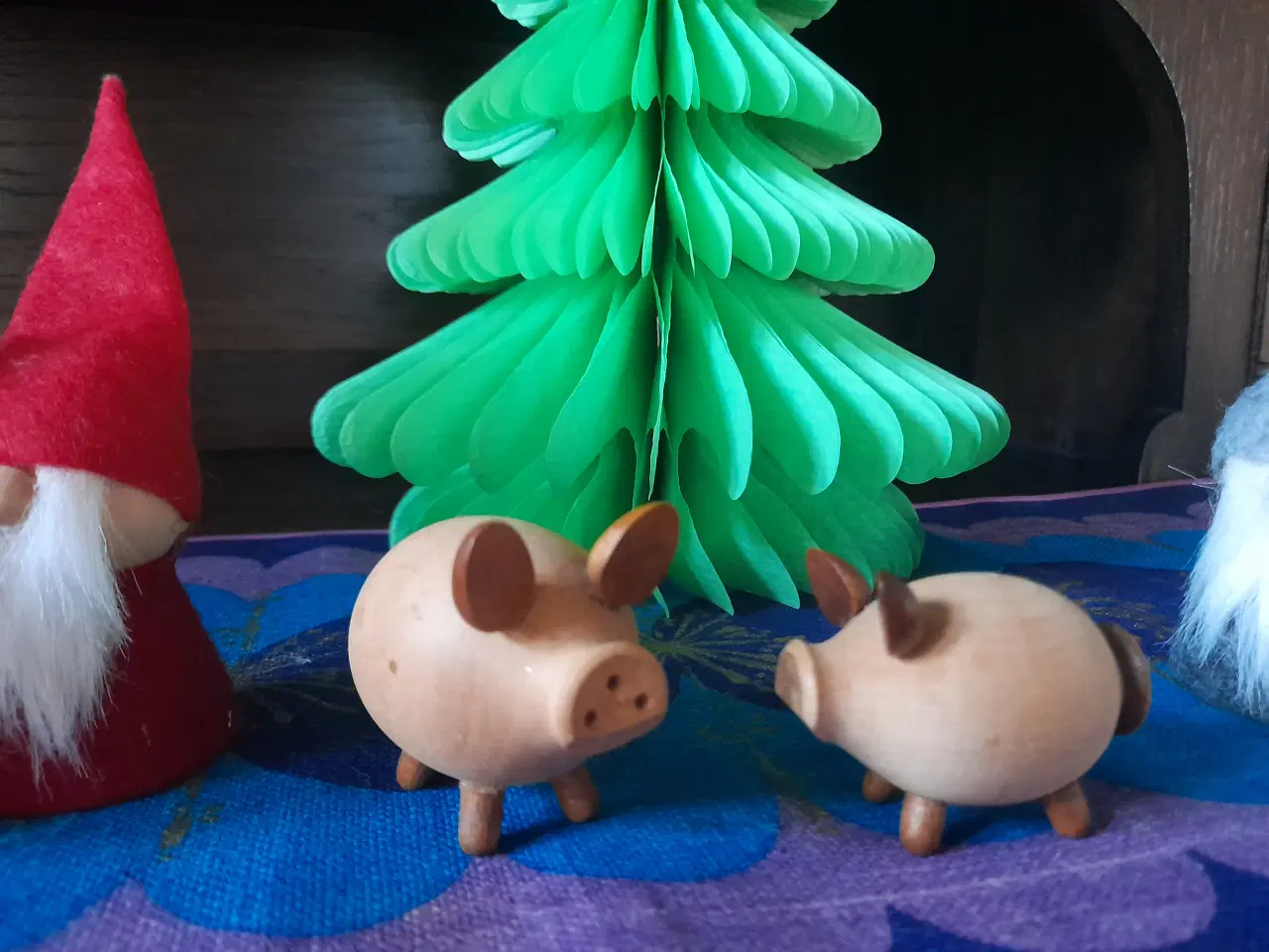 Billede 6 - Julepynt i træ.