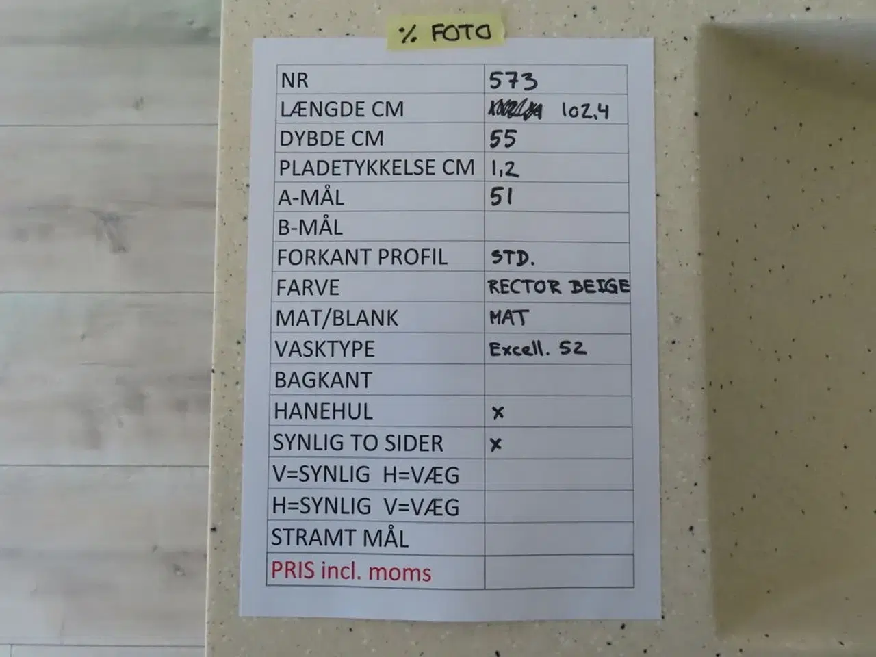 Billede 5 - Badeværelses arrangement - 2 stk. skuffer med fuldt udtræk og soft close og KUMA vask