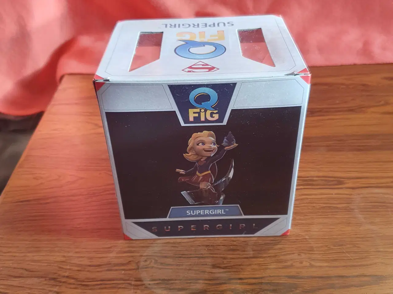 Billede 8 - Supergirl figur