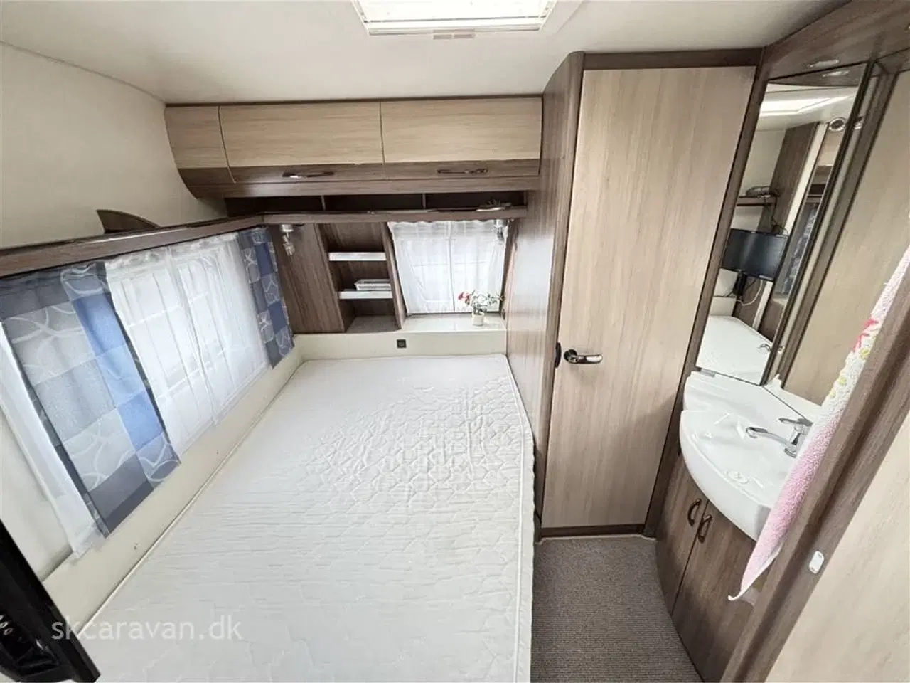 Billede 3 - 2014 - Hobby De Luxe Easy 400 SFE   Pæn og velholdt campingvogn