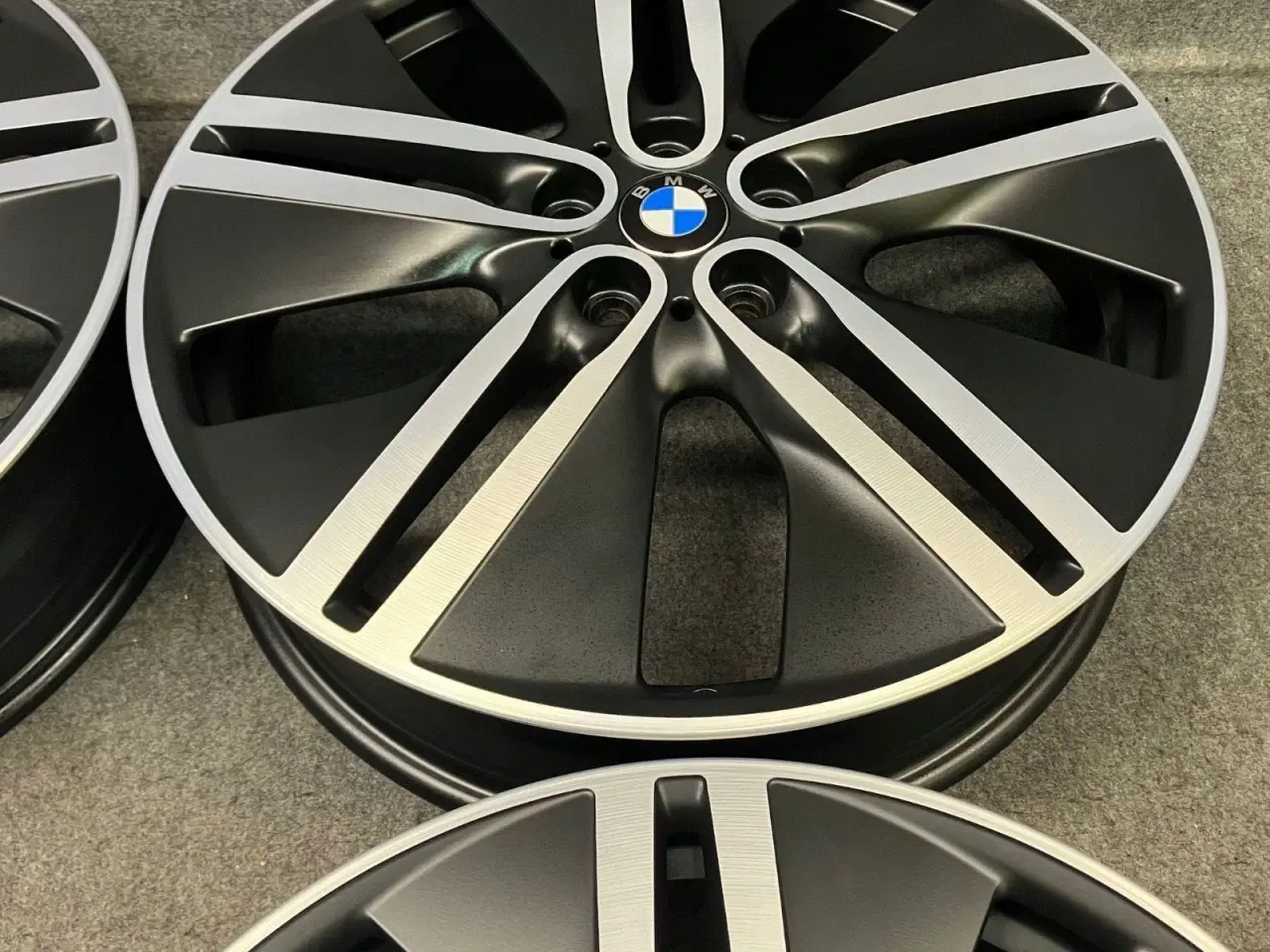 Billede 3 - ALUFÆLGE BMW i3 430 20"