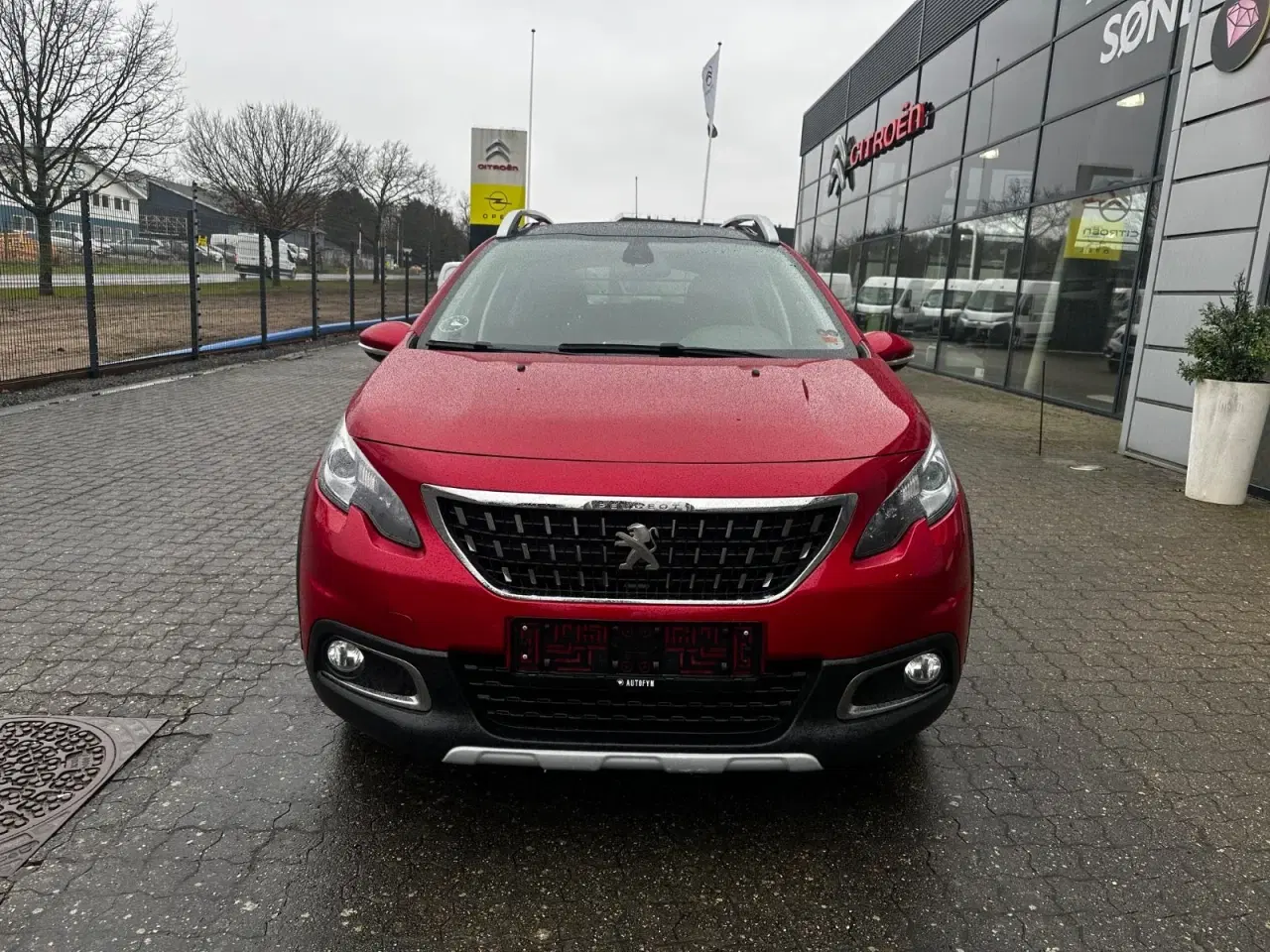 Billede 3 - Peugeot 2008 1,2 e-THP 110 Selection Sky