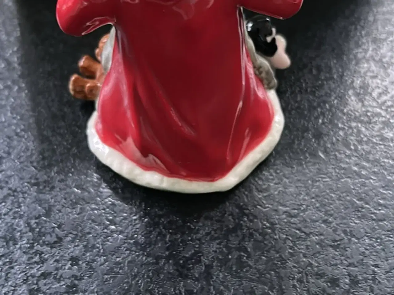 Billede 4 - Royal  års nisse 2018
