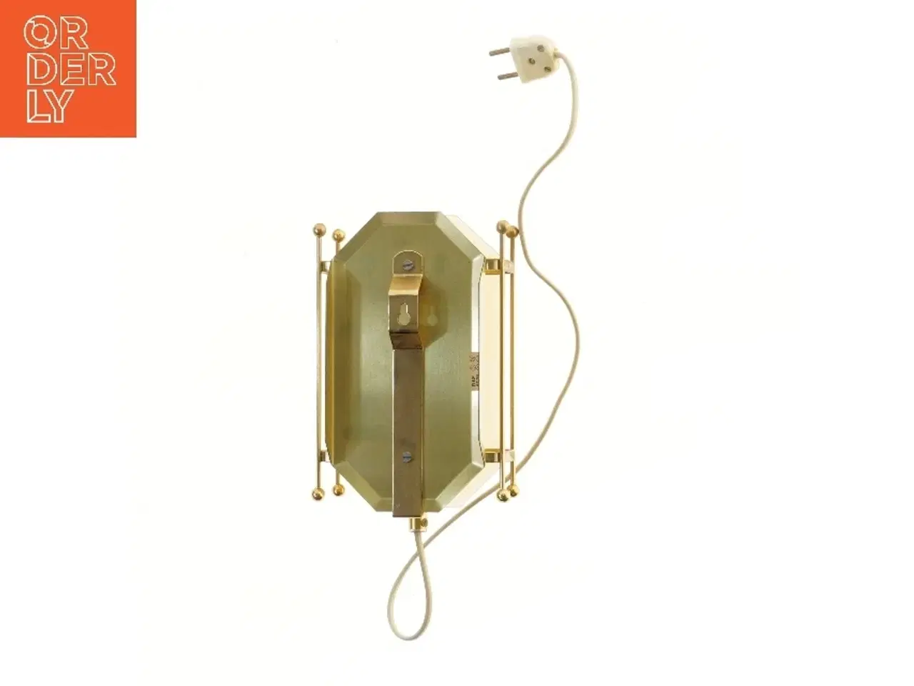 Billede 2 - Væglampe med guldfarvet skærm (str. 20x13 cm)