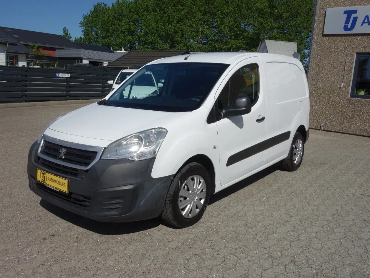 Billede 2 - Peugeot Partner 1,6 BlueHDi 100 L1 ESG Flex Van