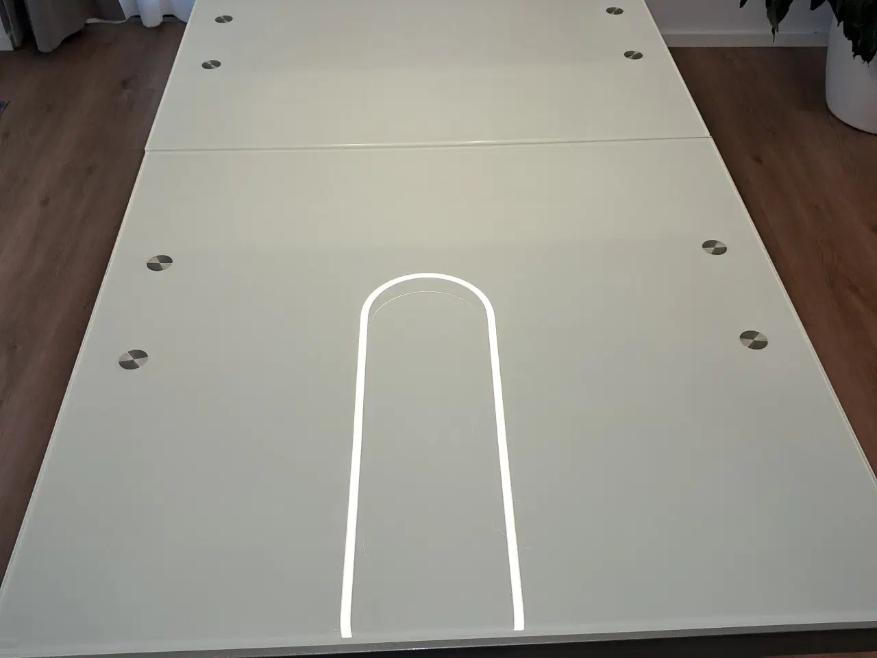 Billede 4 - Glas spisebord med 6 polstrede stole sælges!