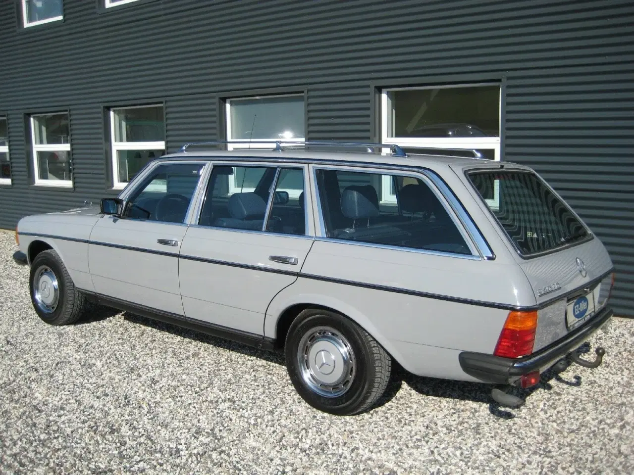 Billede 7 - Mercedes 240 2,4 D stc.