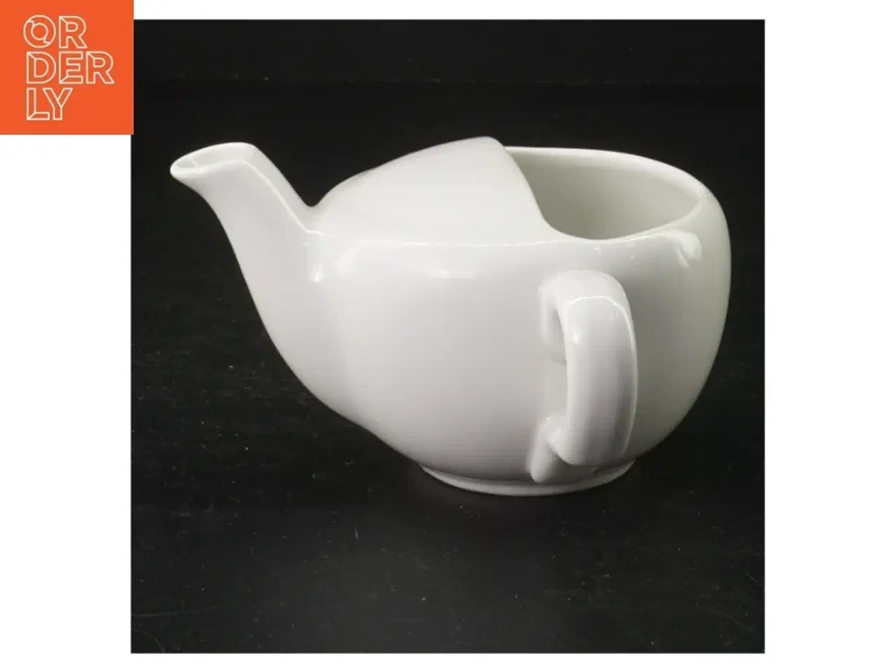Billede 2 - Hvid porcelænsteapot fra Royal Copenhagen (str. 13 cm længde. 10 cm diameter)