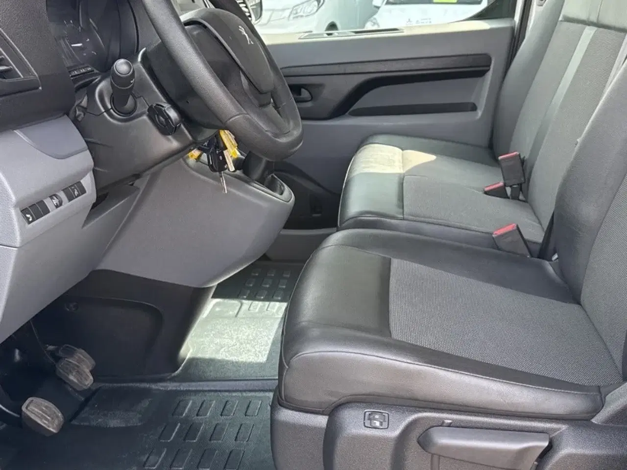 Billede 16 - Peugeot Expert 2,0 BlueHDi 122 L3 Plus Van