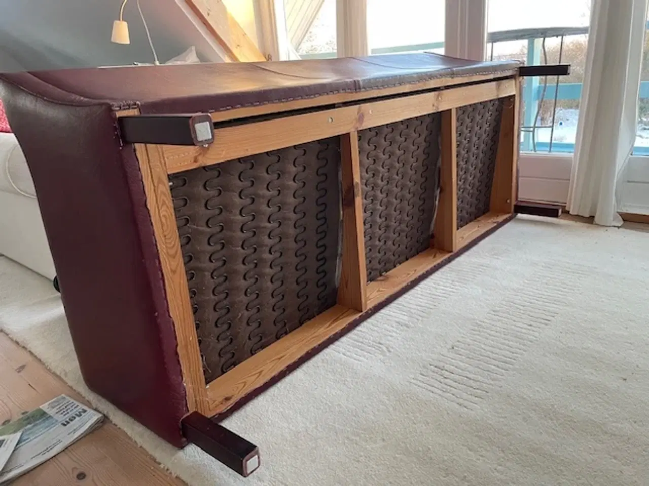 Billede 3 - 3 pers.sofa i rød-brunt læder