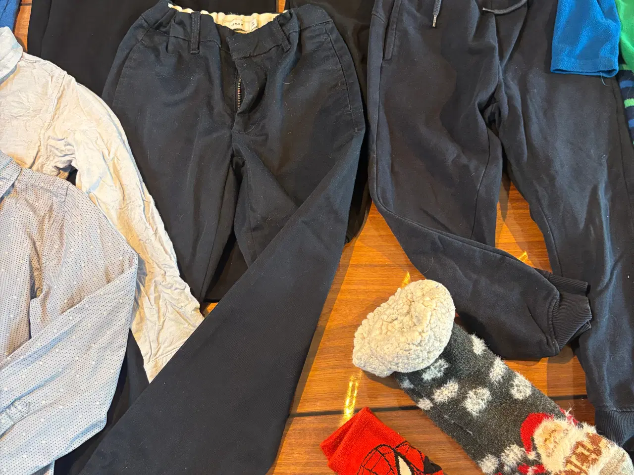 Billede 4 - Drengetøjpakke str 116