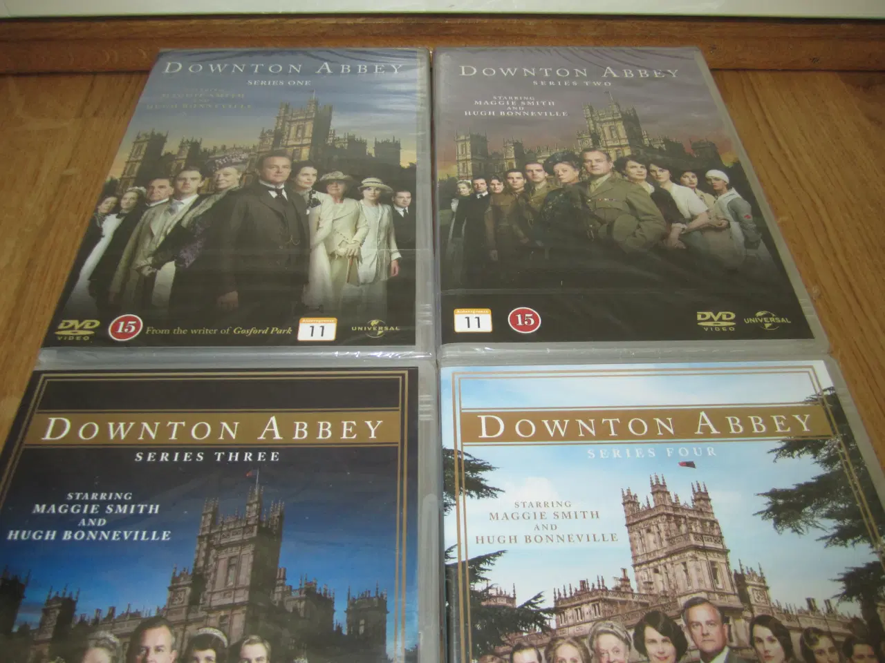 Billede 1 - BYD. DOWNTON ABBEY. Ny i folie.