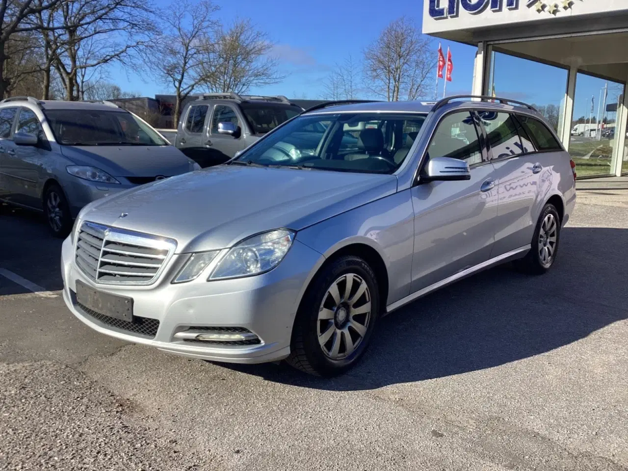 Billede 1 - Mercedes E200 2,2 CDi Elegance stc. aut. BE