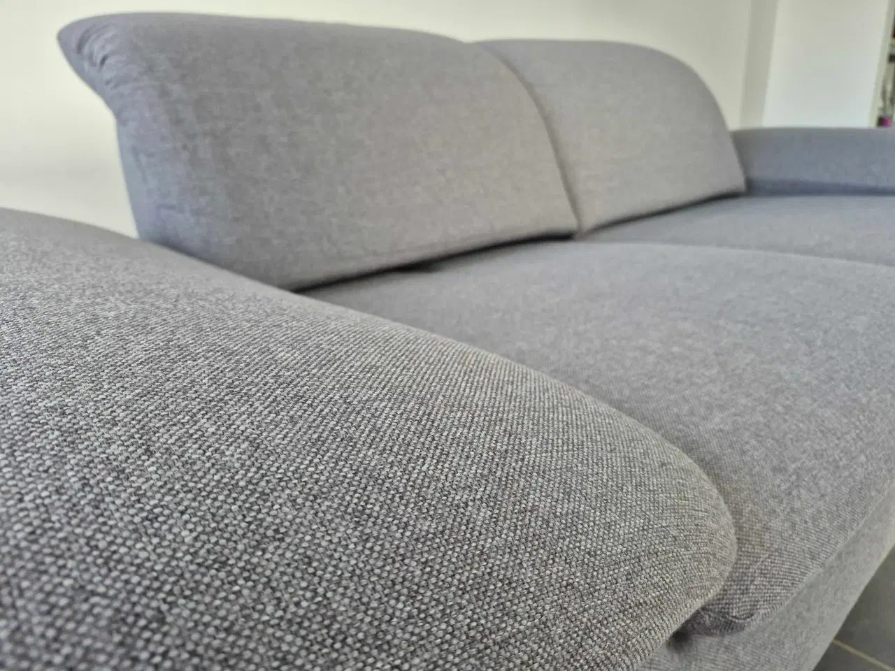 Billede 1 - Utrolig flot sofa kan indstilles på mange måder