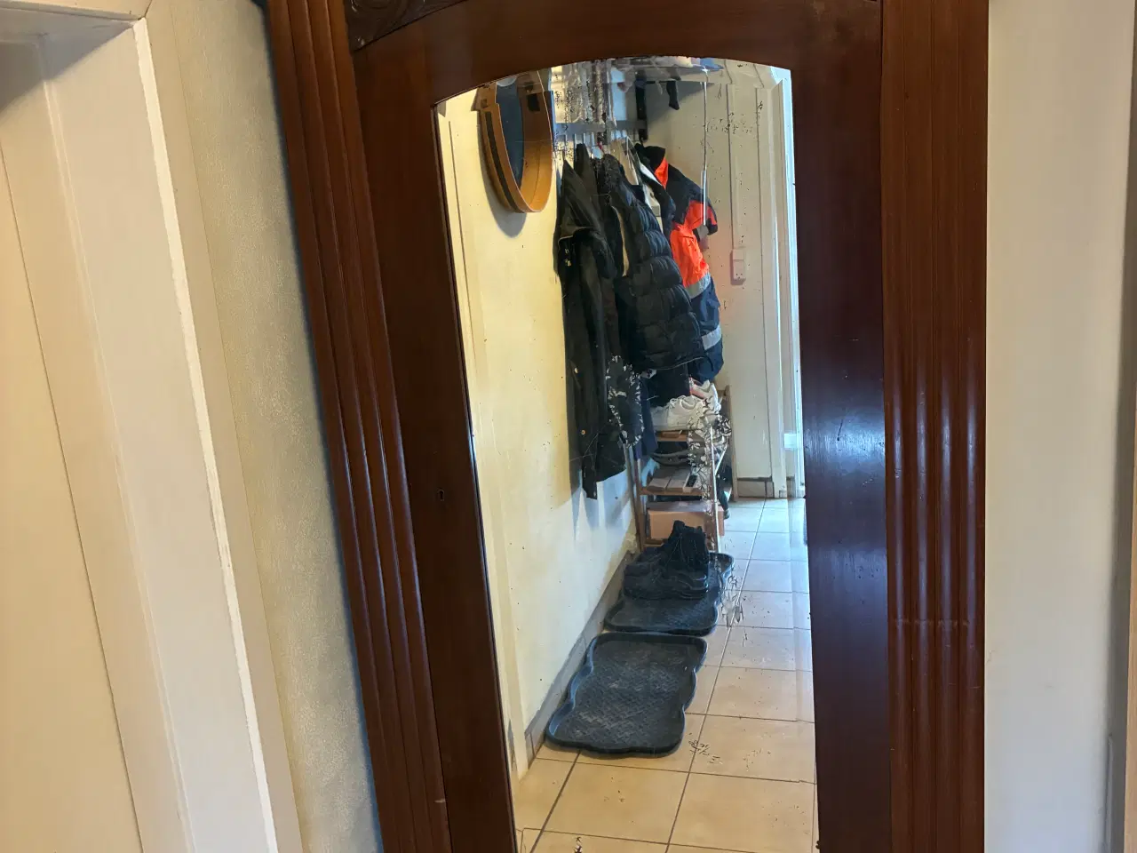 Billede 1 - karlekammerskab