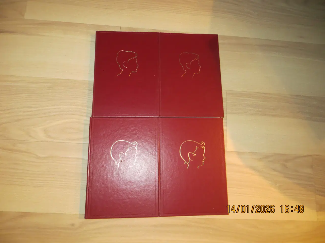 Billede 4 - Bøger og blade