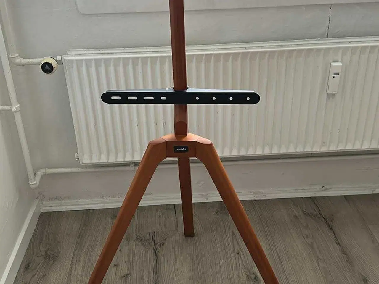 Billede 1 - Gear4U TV Stativ