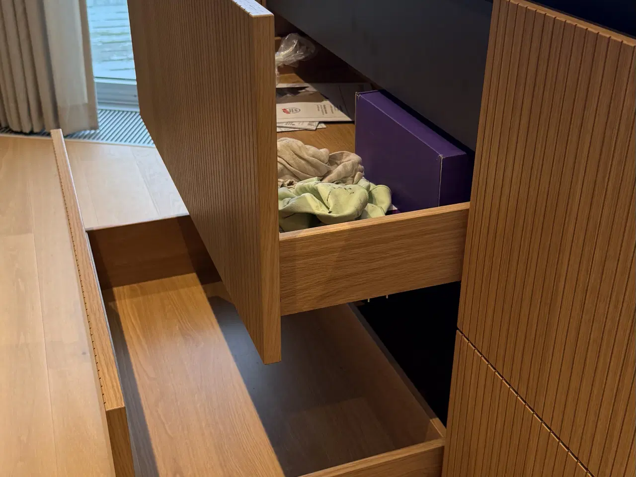 Billede 3 - Rotpunkt køkken kogeø uden hvidevarer.