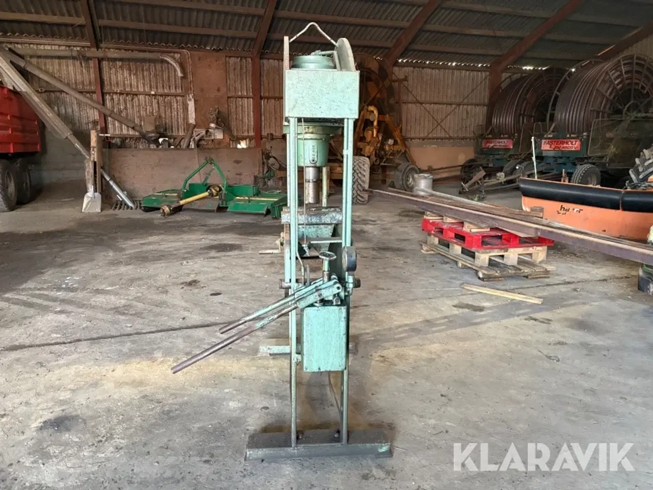 Billede 5 - Værkstedspresser Compac P60