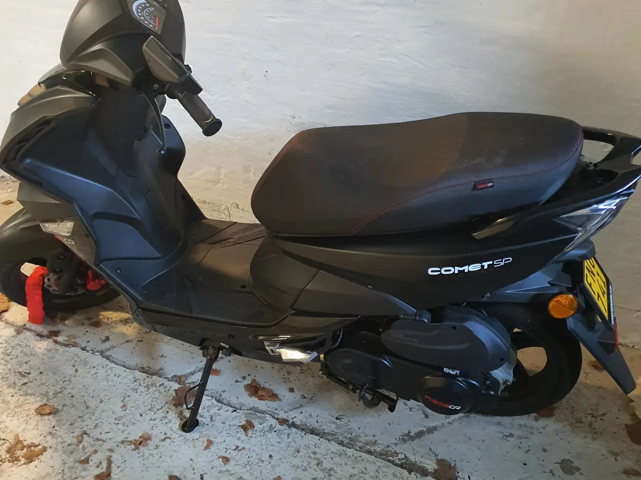 Billede 4 - Nyere Motocr Comet knallert.