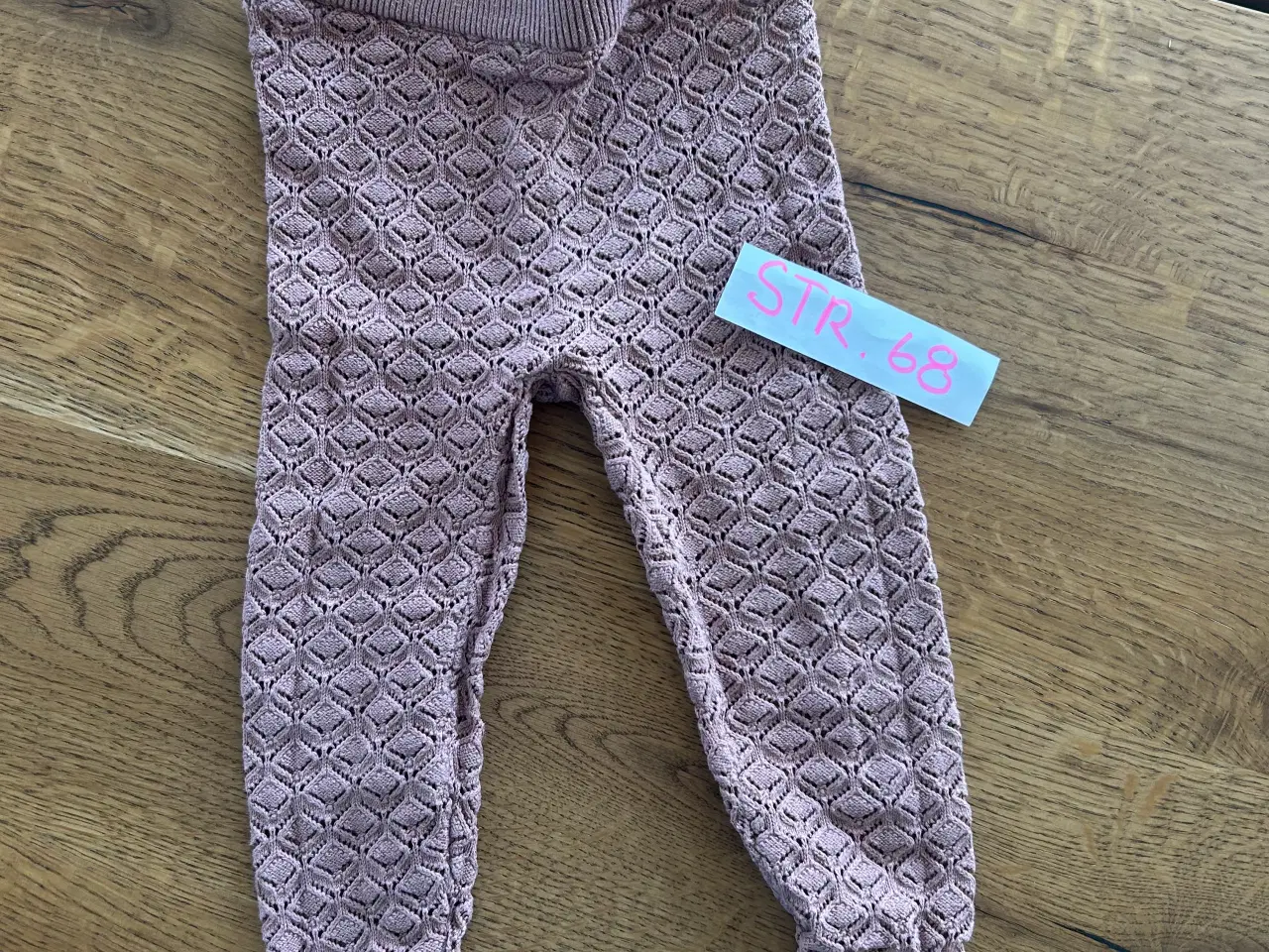 Billede 11 - Babytøj pige str. 68