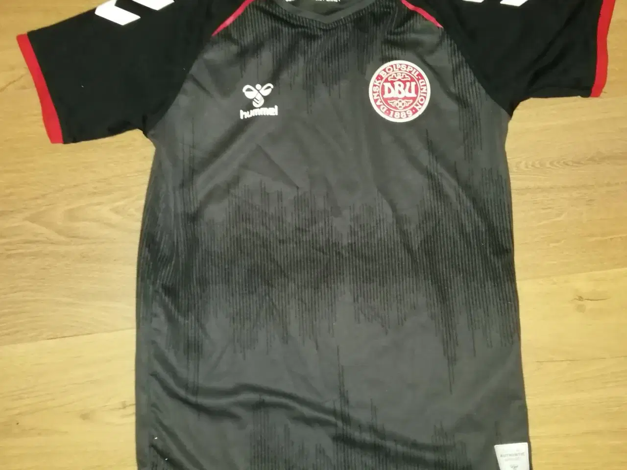 Billede 2 - DANMARK MÅLMANDSTRØJE 2021-22, STR. 10 ÅR, SOM NY