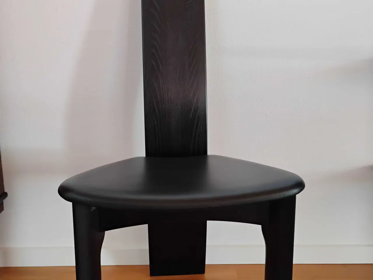 Billede 1 - Tranekær "Iris" stol m sort læder 