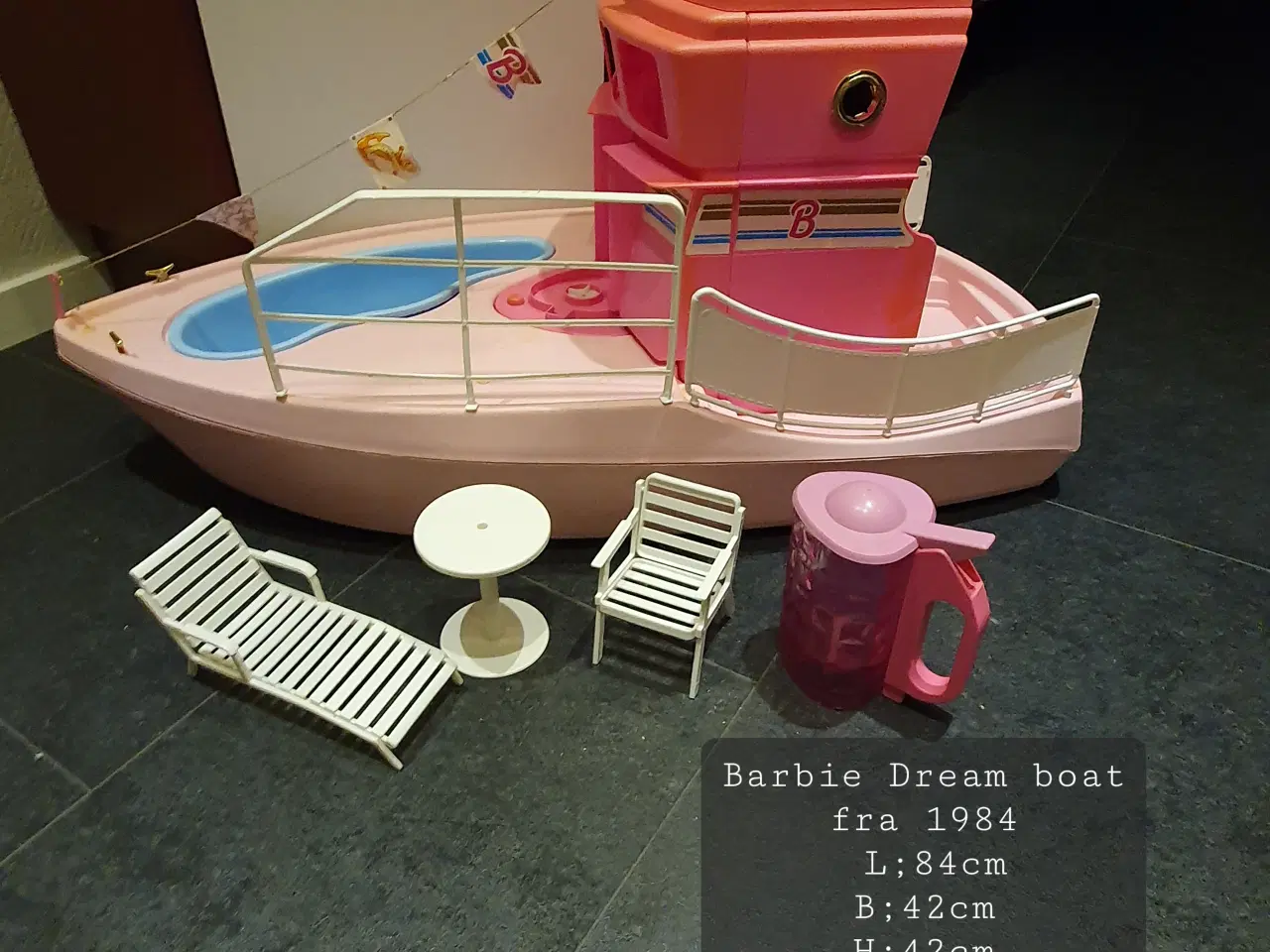 Billede 1 - Barbie  båd fra 1994