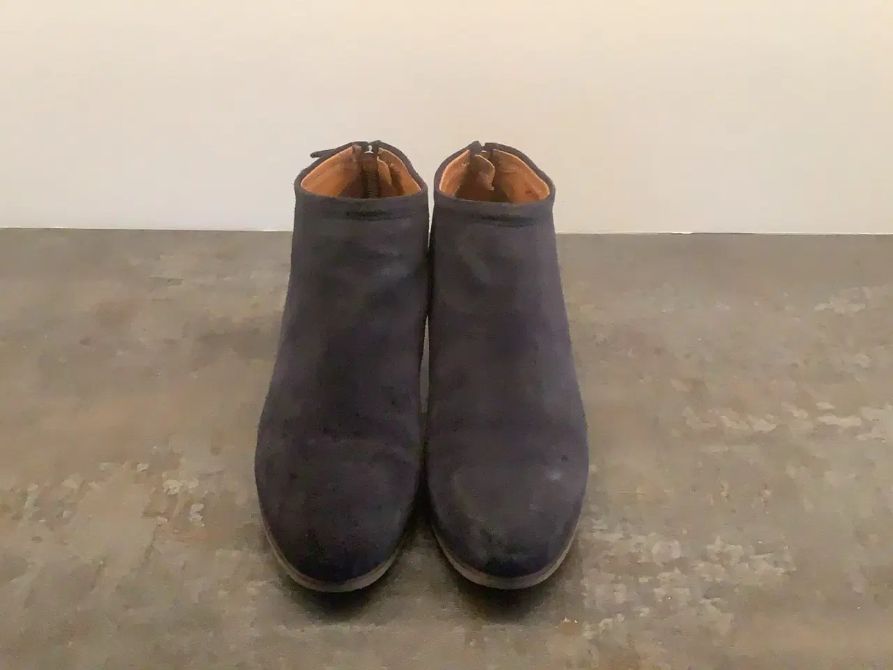 Billede 4 - Elegant sandal, lak sko, støvletter