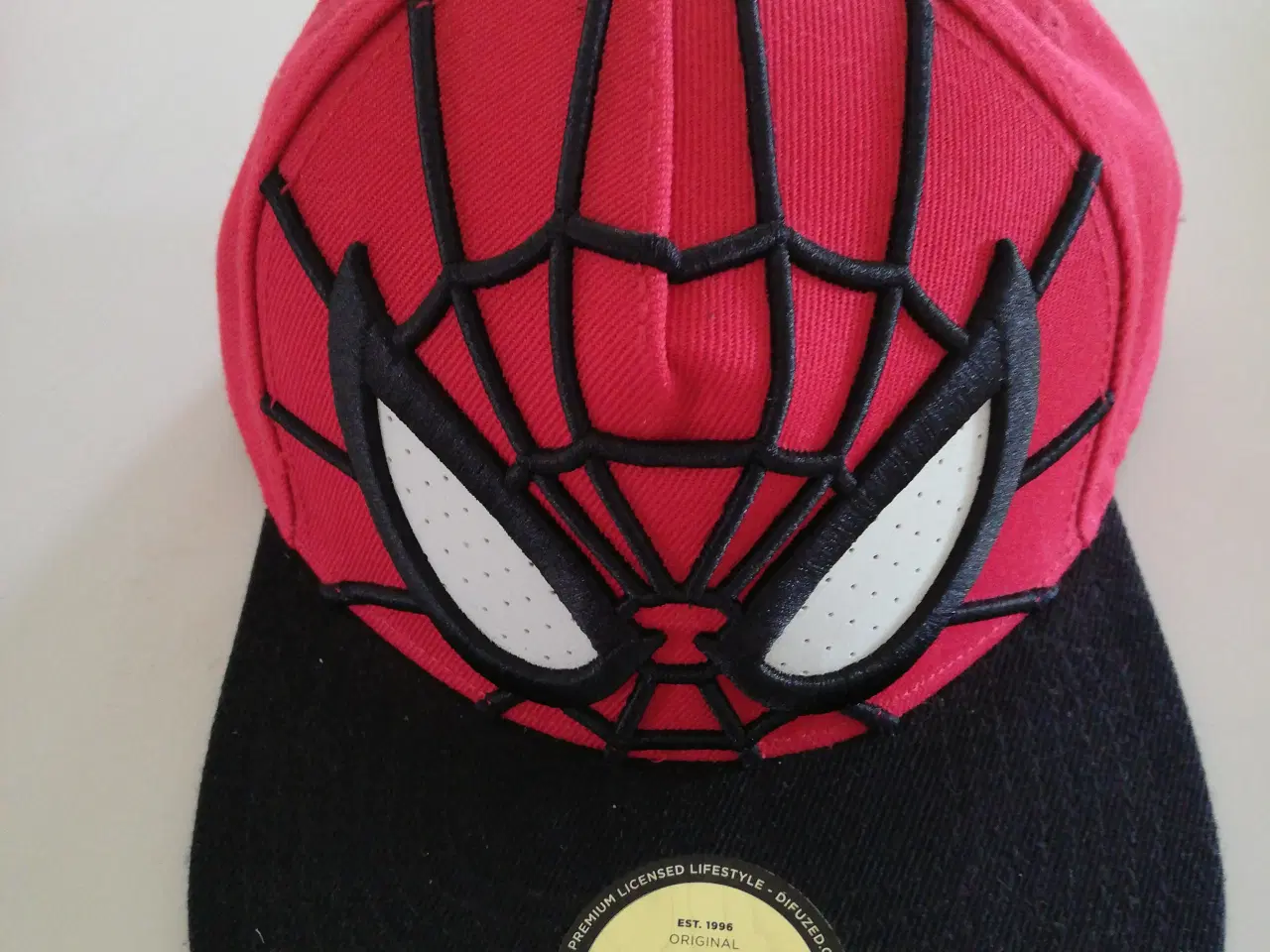 Billede 2 - Cap, Difuzed, Marvel, Pris pr stk 100,-