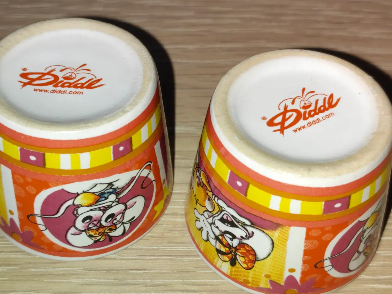 Billede 4 - 2 flotte Diddl æggebæger