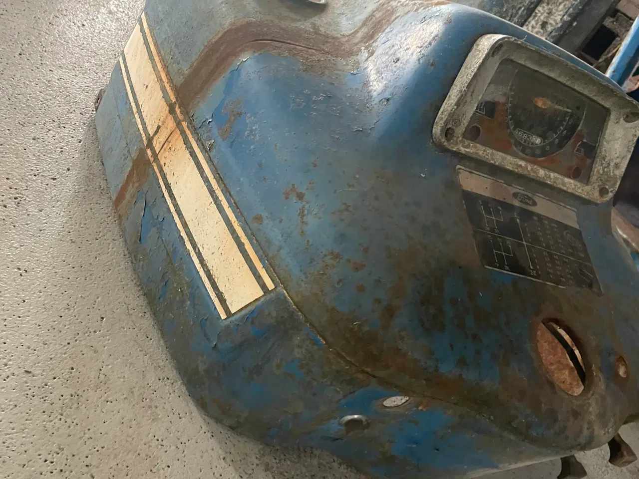 Billede 3 - Ford 2-3000 blik dele y model