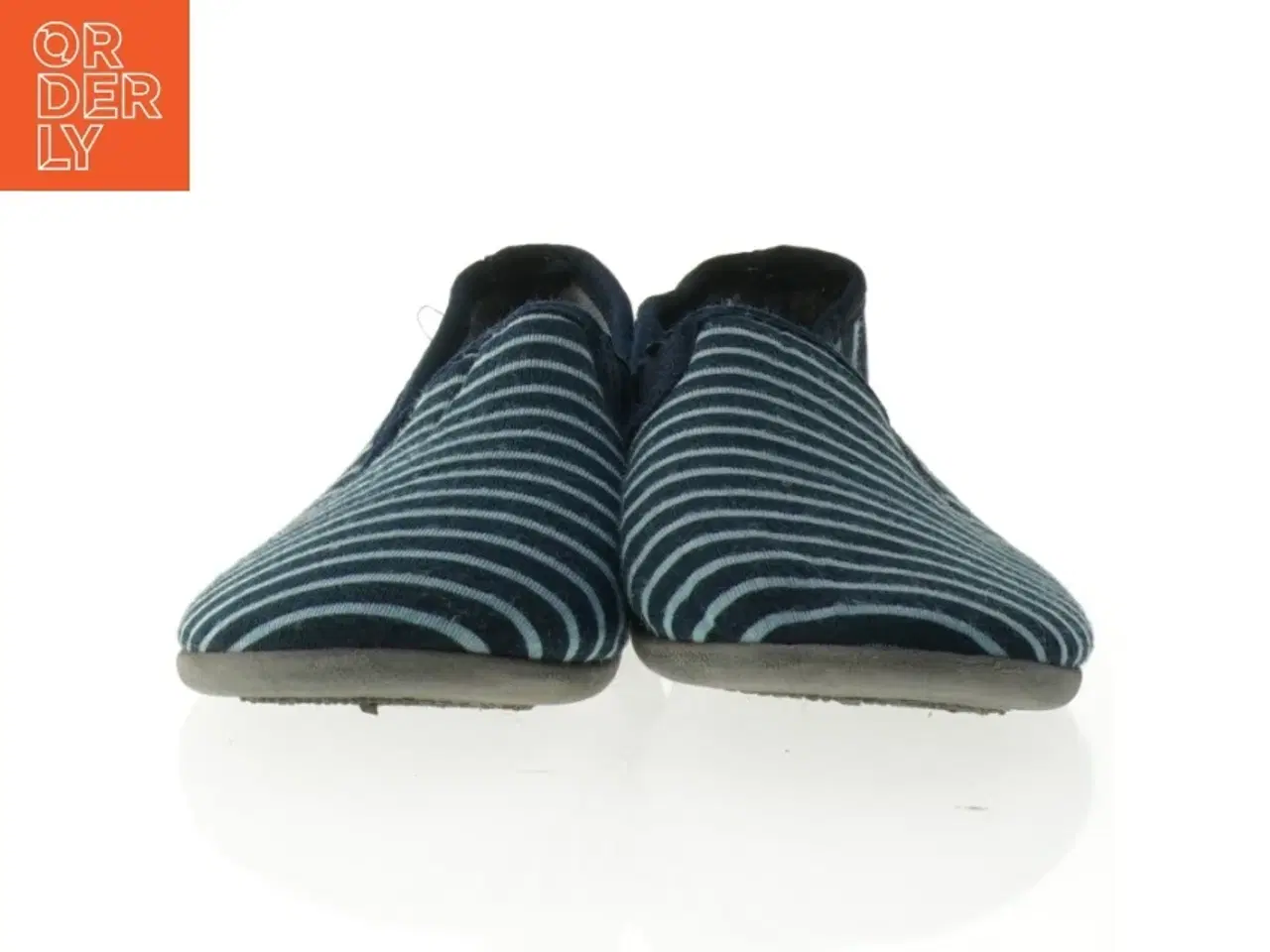 Billede 5 - Stribede indendørs sko (str. 36)