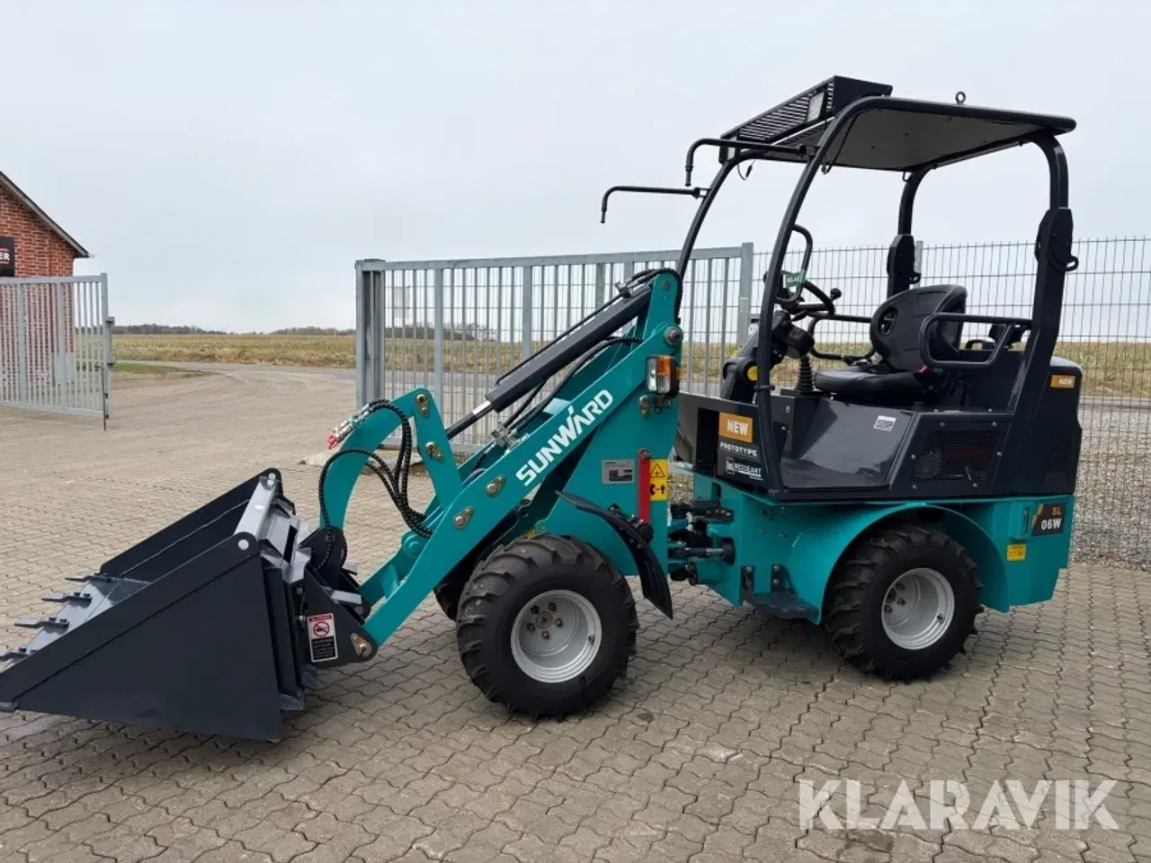 Billede 2 - Minilæsser Sunward SL 06W Yanmar