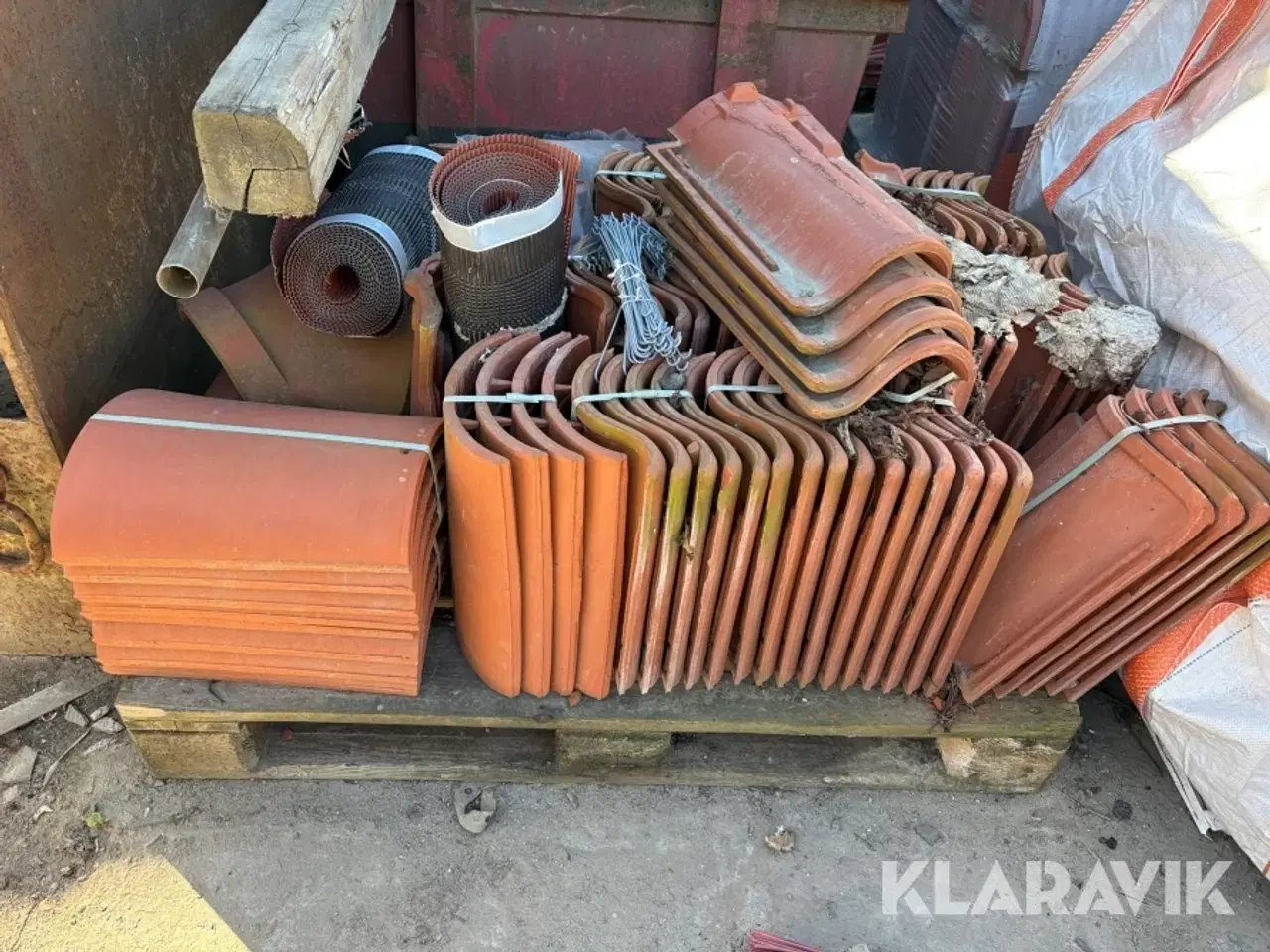 Billede 10 - Tagsten Randers Tegl Hillerød fals vingetegl 210 styk 2 paller