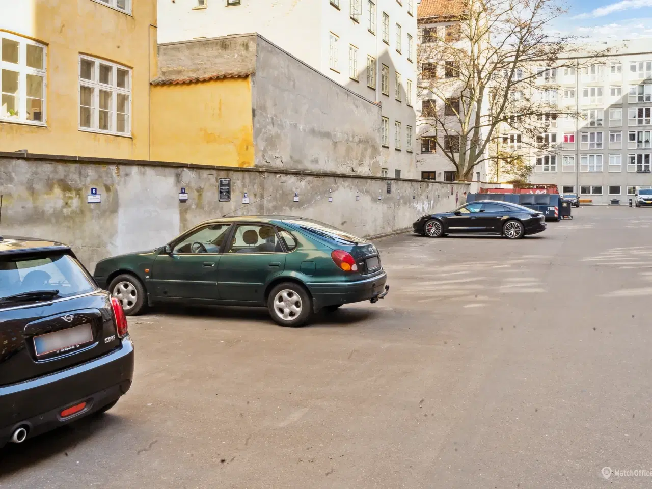 Billede 2 - Dronningens Tværgade P-plads