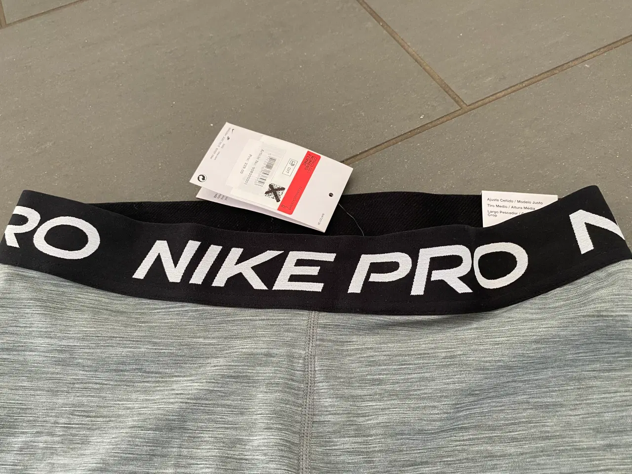Billede 3 - Nike PRO dametights - nye med tags