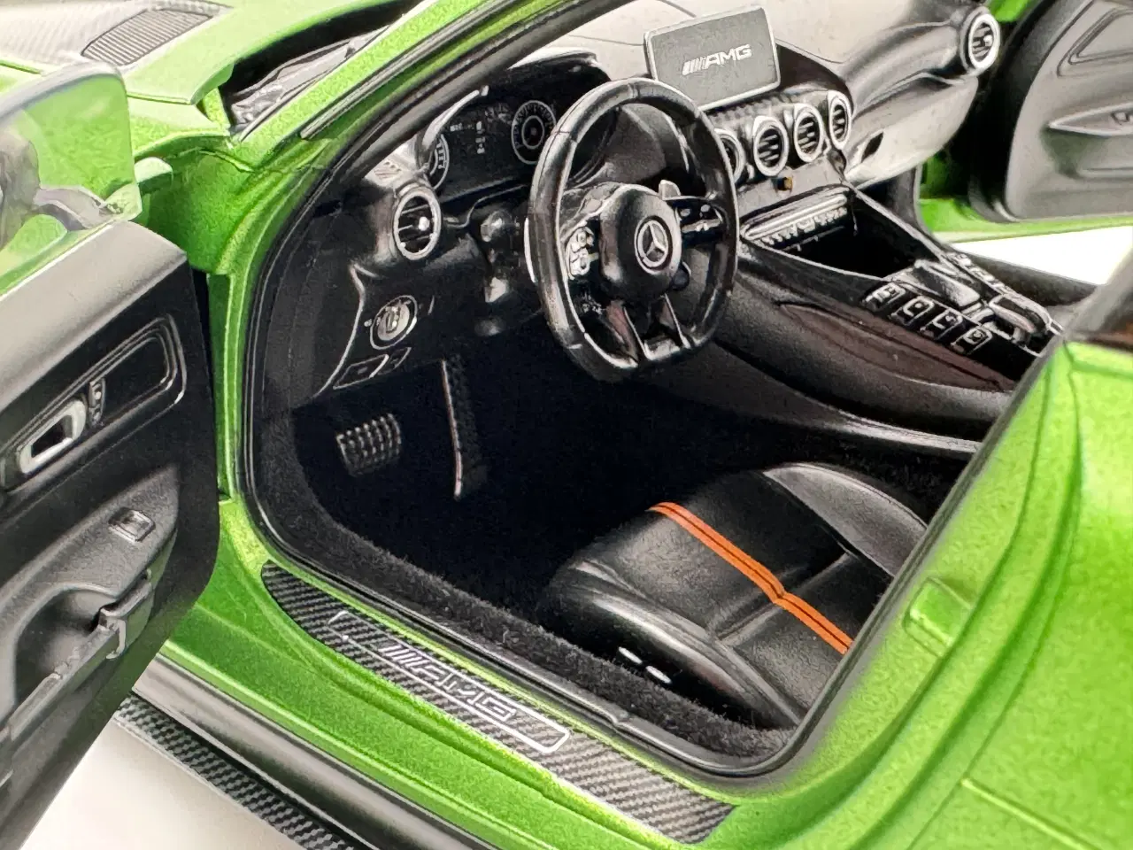 Billede 6 - 2021 Mercedes AMG GT Black Series Coupé 1:18