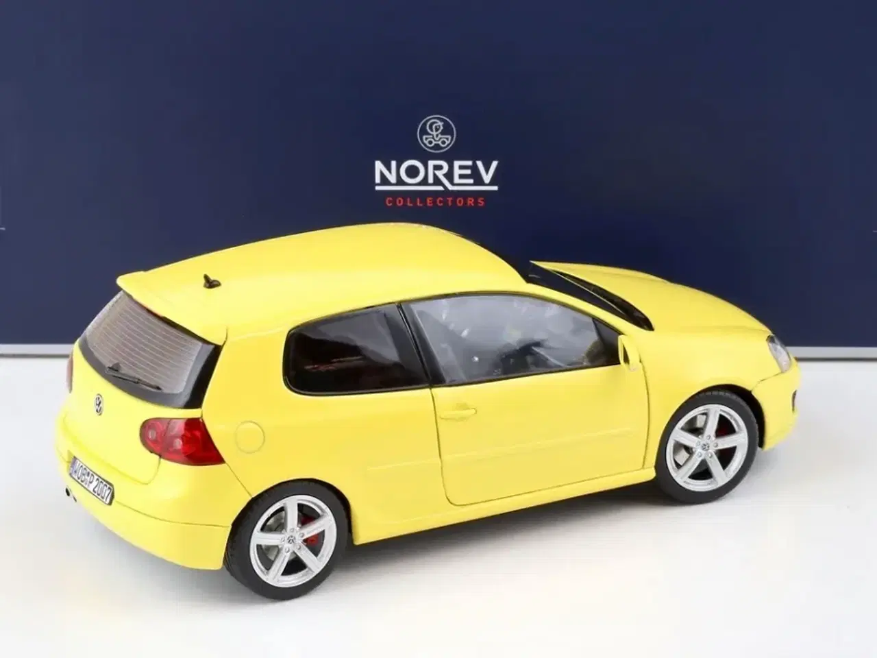 Billede 3 - 1:18 VW Golf GTI V 2007