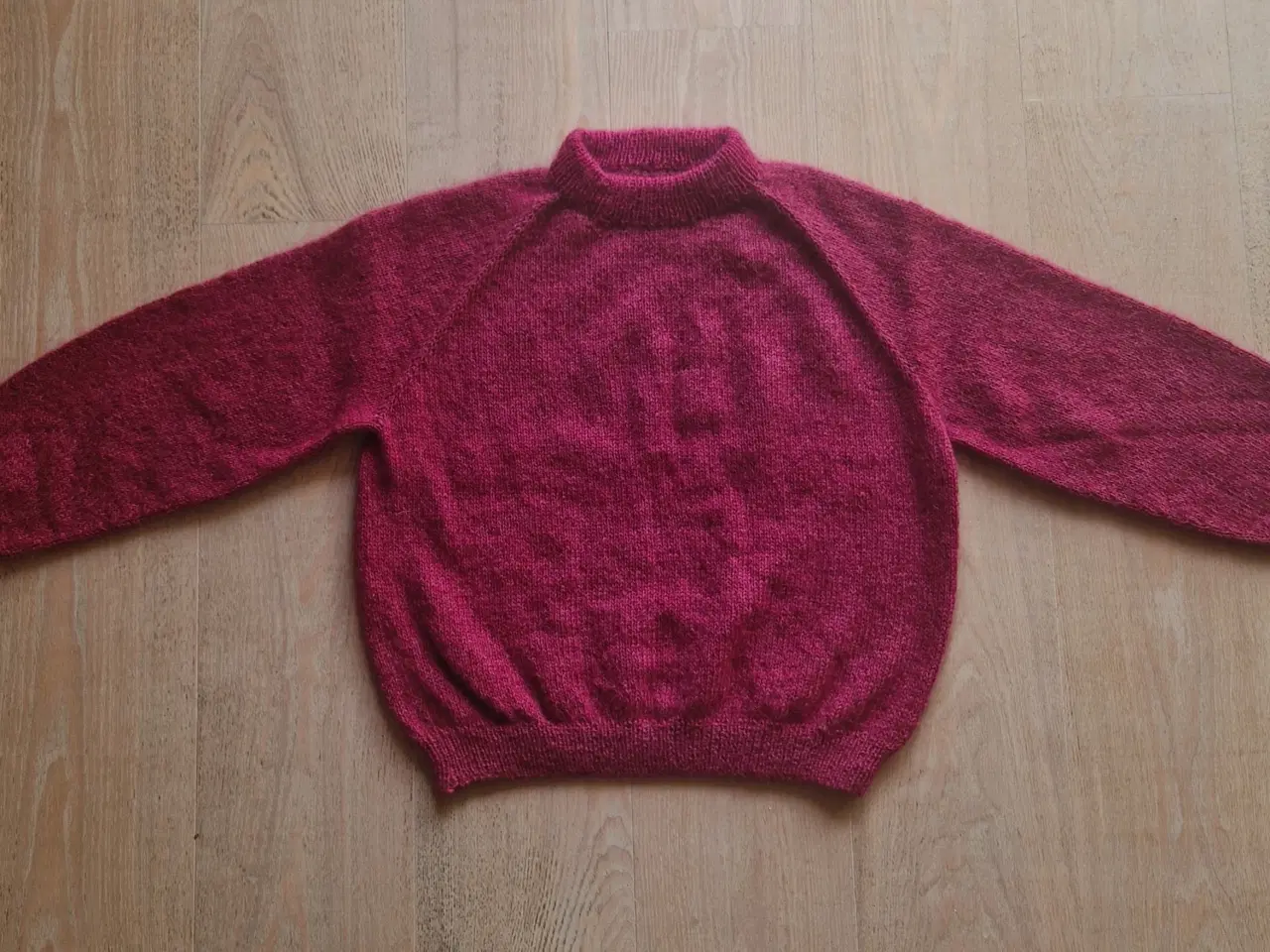 Billede 1 -  Hjemmestrikket bluse