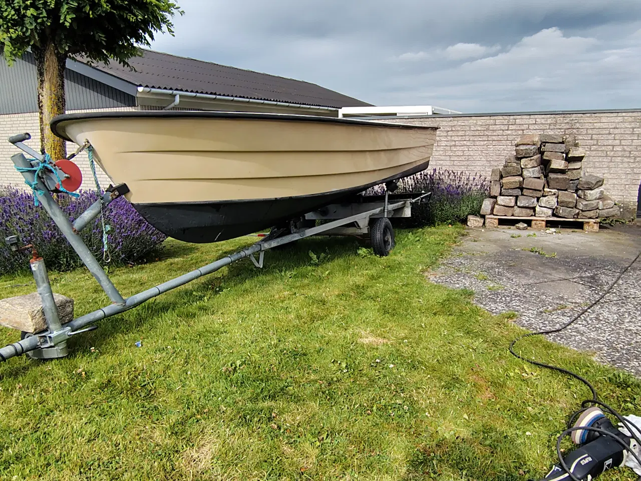 Billede 3 - Jolle 14" ALASKA 440 m/MARINER motor
