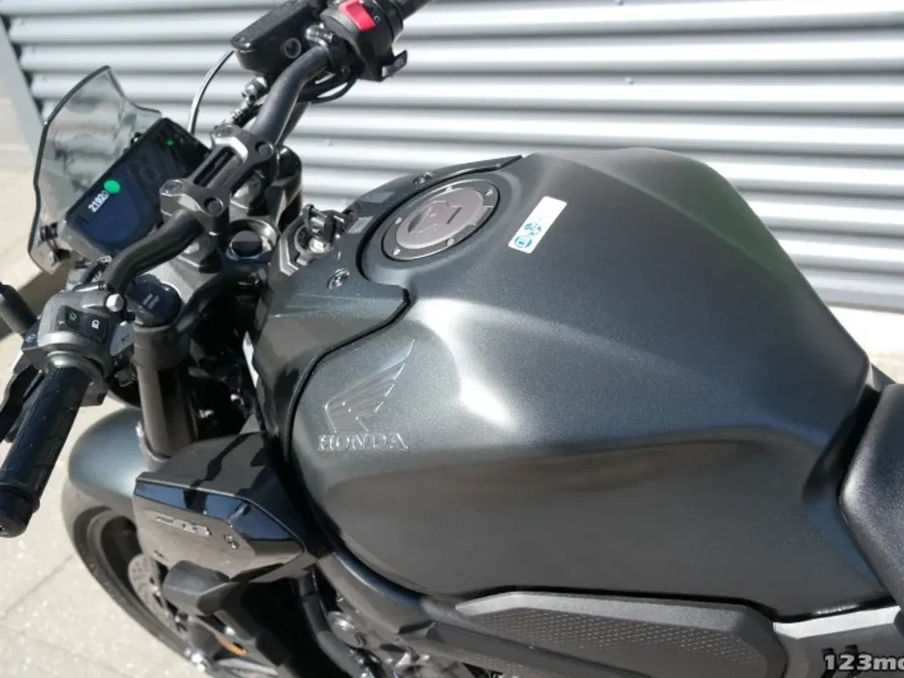 Billede 23 - Honda CB 650 R MC-SYD       BYTTER GERNE