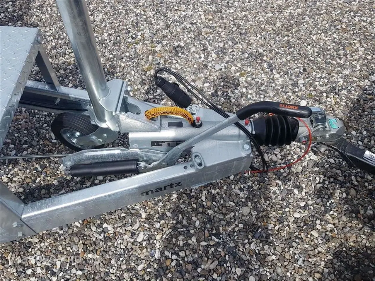 Billede 8 - 0 - Martz Builder 3 3015 Træ/Alu gulv 3000 kg   Maskintrailer Builder 3 3015 2 akslet 3000 kg