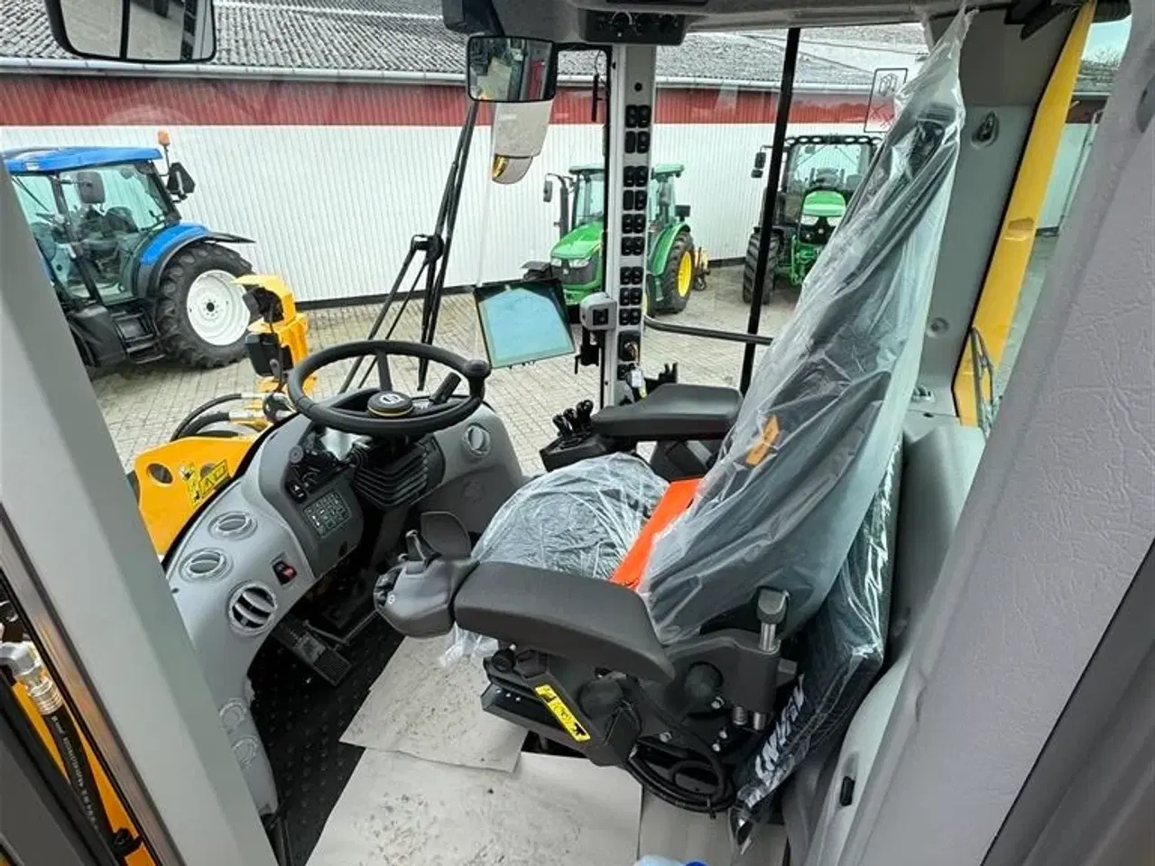 Billede 17 - Volvo L 70 H AGRICULTURE! KUN 4 TIMER, LANG BOM OG LOCK-UP! TIL LEVERING 1 JUNI 2025!