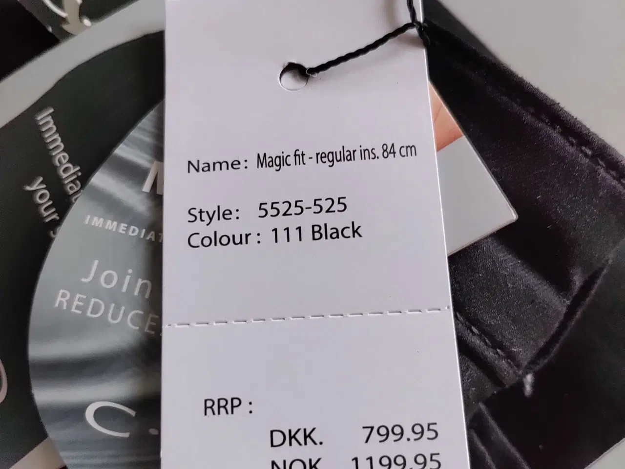 Billede 2 - Nye C RO magic fit jeans